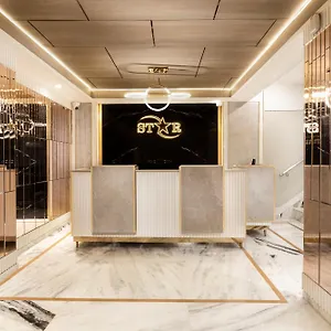 Hotel Star By Star Group- Near Delhi Airport, Nueva Delhi