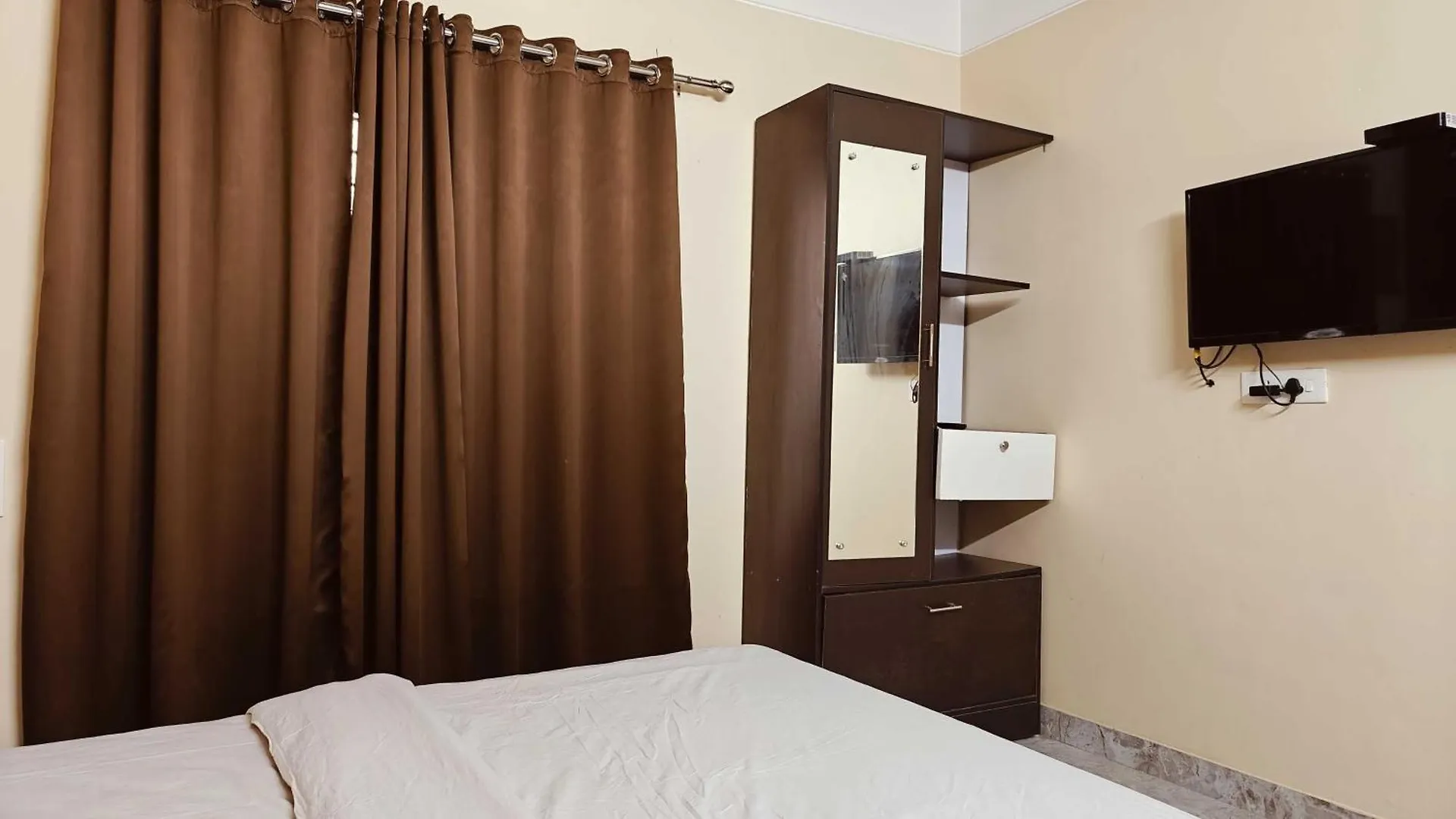 ***  Super Hotel O Kazhakkoottam Near Technopark Phase 3 Trippapur India