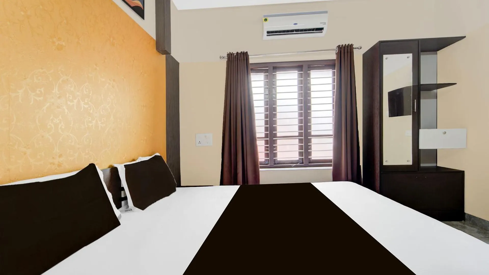 Super Hotel O Kazhakkoottam Near Technopark Phase 3 Trippapur 3*,